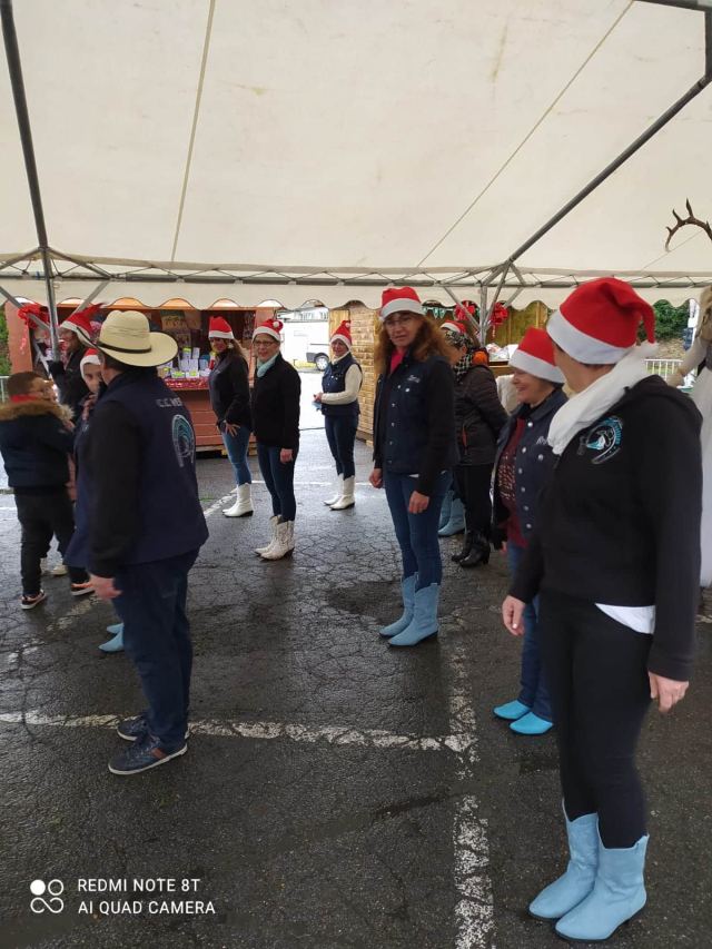 Démonstration au Marché de Noël de Faremoutiers déc 2021, photo 1