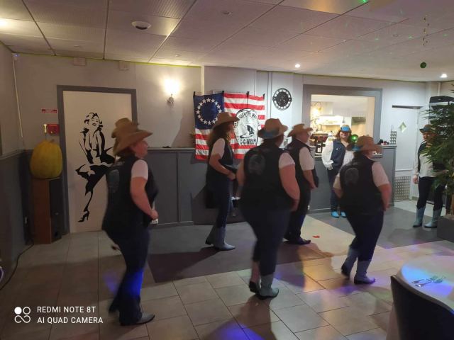 Prestation à la Guinguette du Grand Morin le 19 fev 2022, photo 11