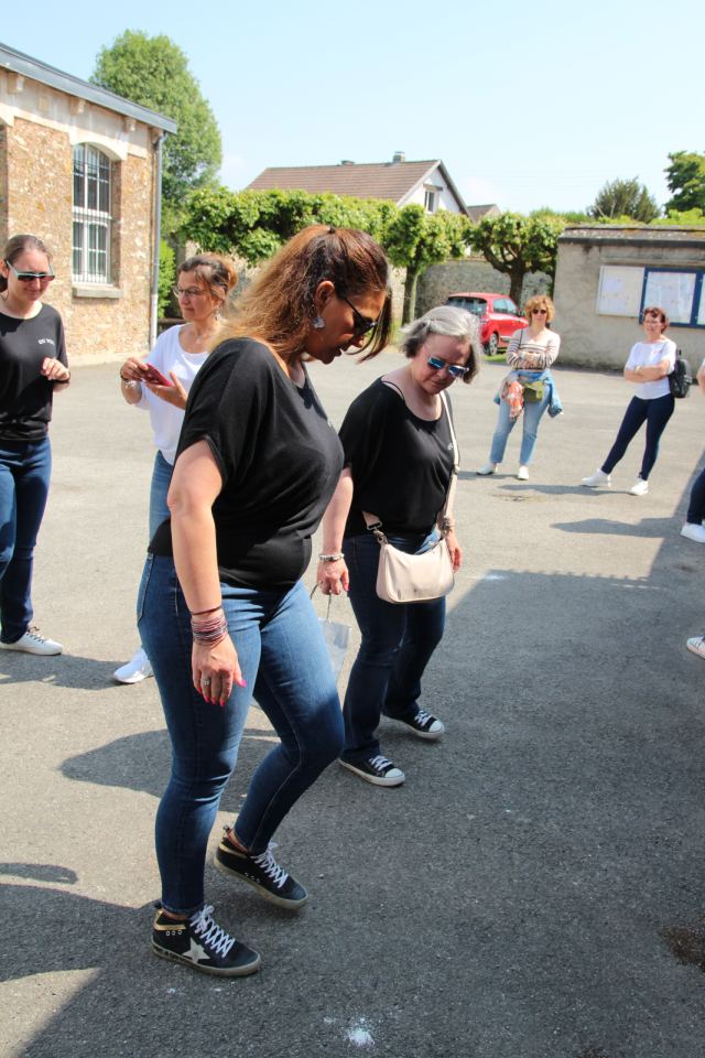 Prestation à la fête de La Rosière à Faremoutiers le 08 mai 2022, photo 1