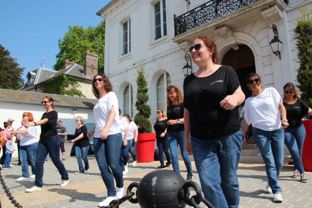 Prestation à la fête de La Rosière à Faremoutiers le 08 mai 2022, photo 22