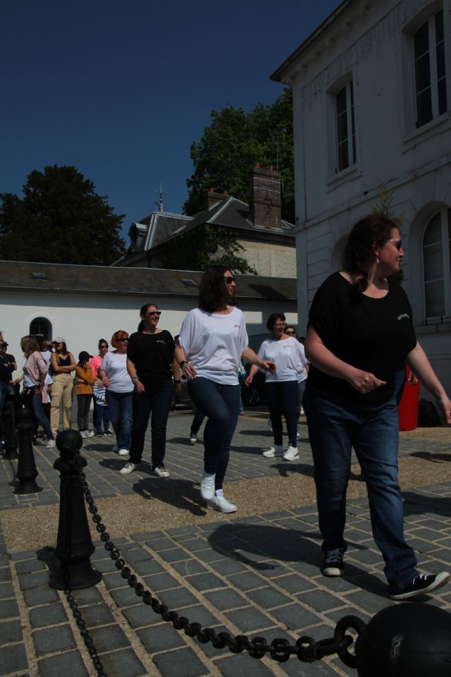 Prestation à la fête de La Rosière à Faremoutiers le 08 mai 2022, photo 26