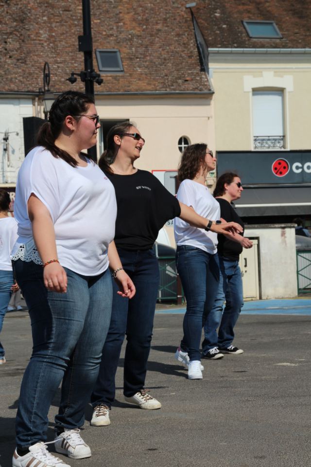 Prestation à la fête de La Rosière à Faremoutiers le 08 mai 2022, photo 64