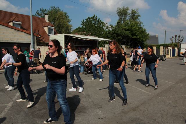 Prestation à la fête de La Rosière à Faremoutiers le 08 mai 2022, photo 132