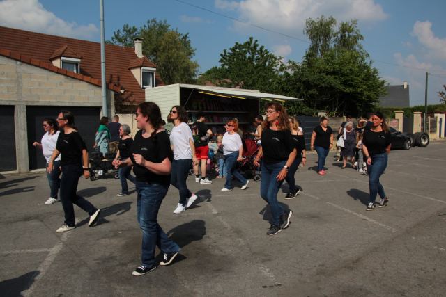Prestation à la fête de La Rosière à Faremoutiers le 08 mai 2022, photo 133