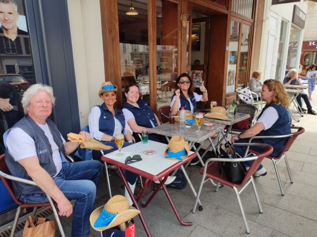 Prestation dans les rues de Coulommiers le 07 mai 2022, photo 1