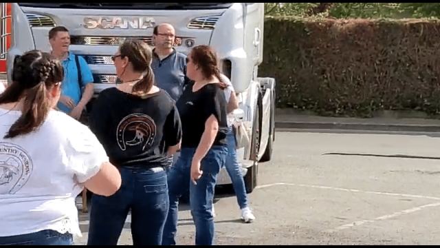 Prestation à la fête de La Rosière à Faremoutiers le 08 mai 2022, photo 199
