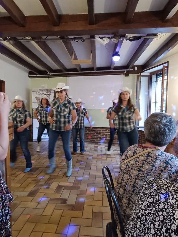 Prestation au bar " AU GRAND MORIN " de Tresmes 10 juin 2023, photo 20