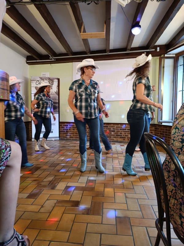 Prestation au bar " AU GRAND MORIN " de Tresmes 10 juin 2023, photo 6