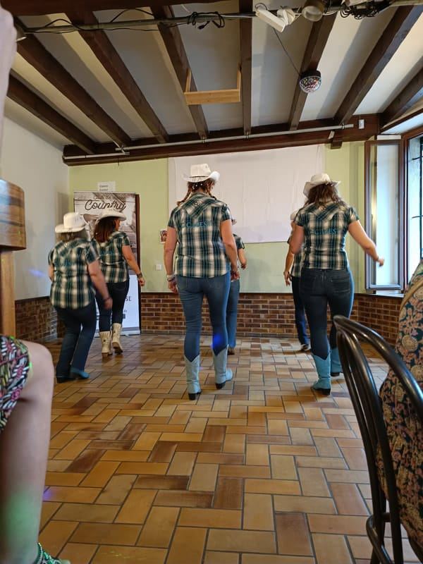 Prestation au bar " AU GRAND MORIN " de Tresmes 10 juin 2023, photo 8