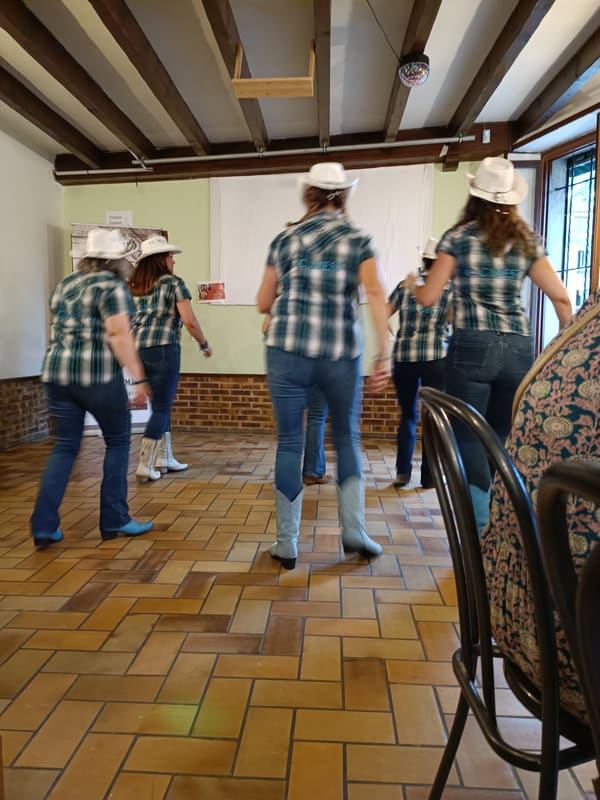 Prestation au bar " AU GRAND MORIN " de Tresmes 10 juin 2023, photo 16