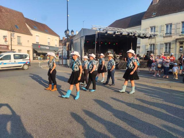 Prestation à la fête de la musique à Faremoutiers 16 juin 2023, photo 2