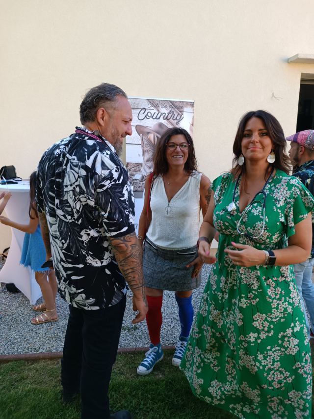 Soirée de fin d'année dans le jardin de Cécilia le 24 juin 2023, photo 5