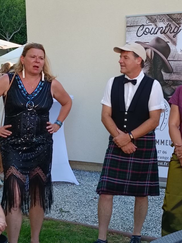 Soirée de fin d'année dans le jardin de Cécilia le 24 juin 2023, photo 23