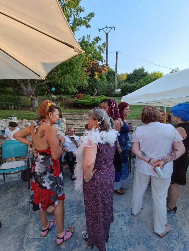Soirée de fin d'année dans le jardin de Cécilia le 24 juin 2023, photo 38
