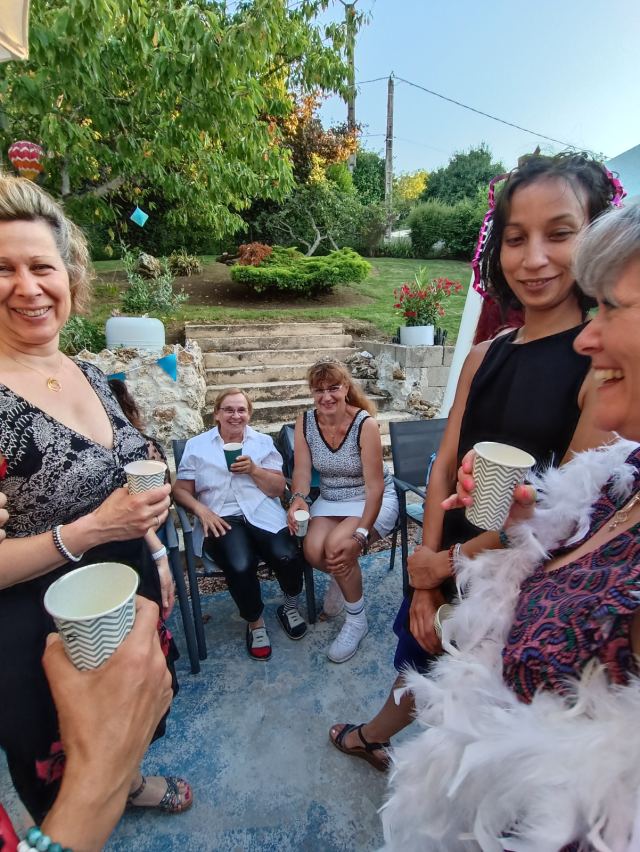 Soirée de fin d'année dans le jardin de Cécilia le 24 juin 2023, photo 39