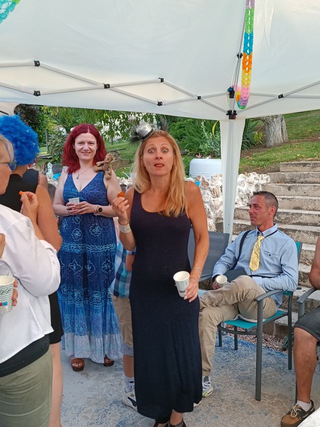 Soirée de fin d'année dans le jardin de Cécilia le 24 juin 2023, photo 45