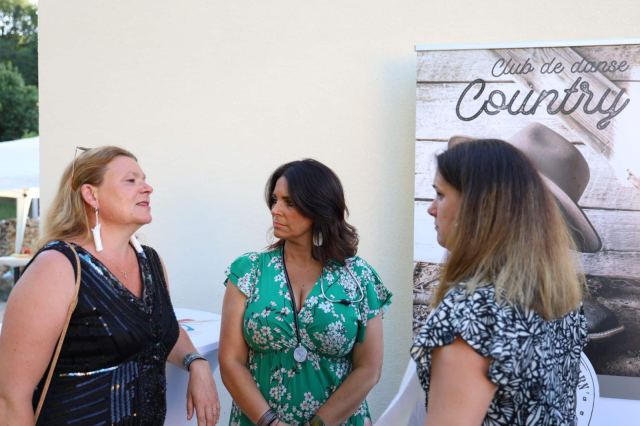 Soirée de fin d'année dans le jardin de Cécilia le 24 juin 2023, photo 108