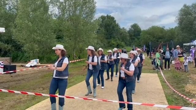 Démonstration à L'Indépendance Day à Pommeuse le 30 juin 2024, photo 2