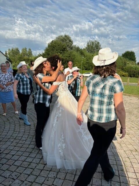 Surprise pour le mariage de notre adhérente Sarah le 20 juillet 2024 !, photo 4