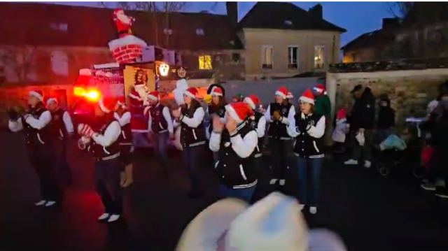 Parade de Noël de Faremoutiers le 15 décembre 2024, photo 7