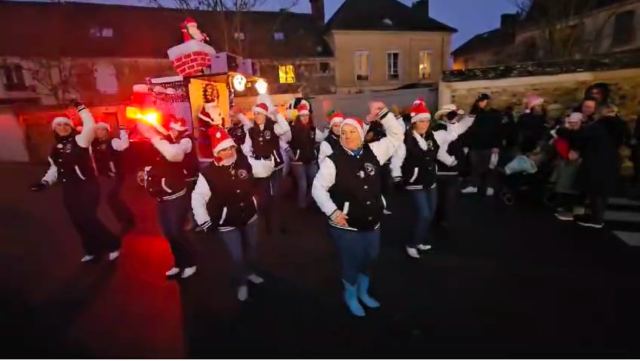 Parade de Noël de Faremoutiers le 15 décembre 2024, photo 9