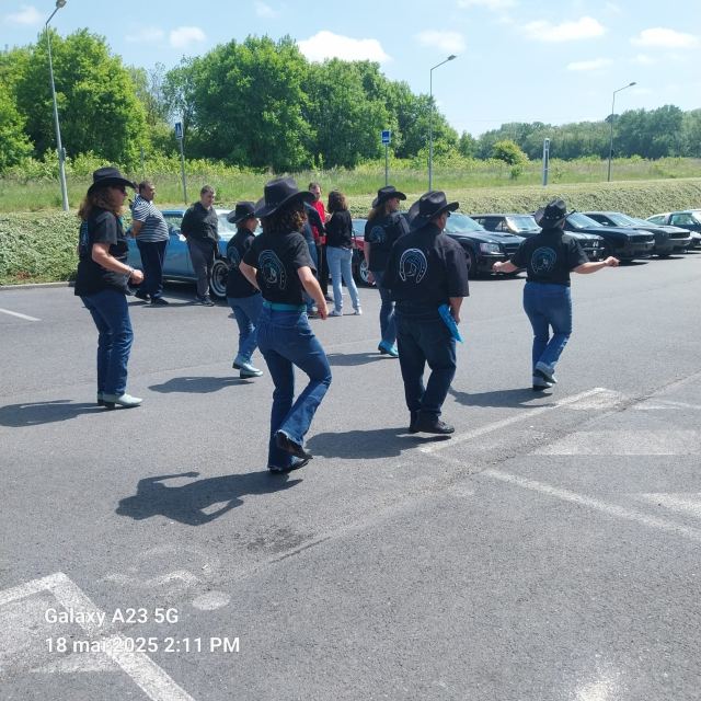 Démonstration au rassemblement US Cars 77 à Coulommiers le 18 mai, photo 4