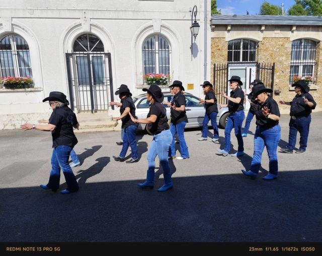 Prestation pour l'élection de la Rosière à Faremoutiers le 11 mai 2025, photo 9