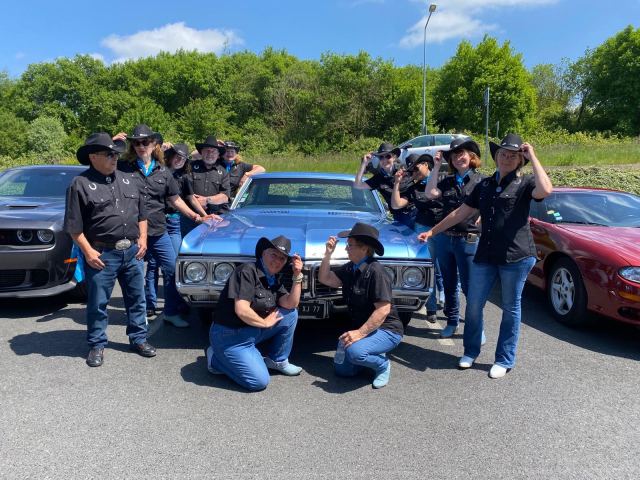 Démonstration au rassemblement US Cars 77 à Coulommiers le 18 mai, photo 2