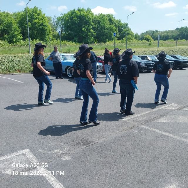 Démonstration au rassemblement US Cars 77 à Coulommiers le 18 mai, photo 3