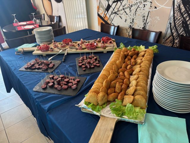 Soirée de fin d'année le 28 juin au restaurant Le Saint Pierre à Coulommiers, photo 9