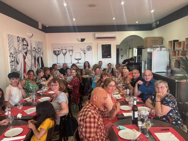 Soirée de fin d'année le 28 juin au restaurant Le Saint Pierre à Coulommiers, photo 8