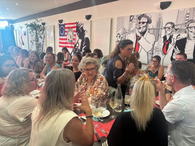 Soirée de fin d'année le 28 juin au restaurant Le Saint Pierre à Coulommiers, photo 5